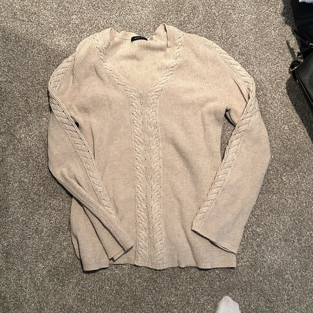 SWEATER